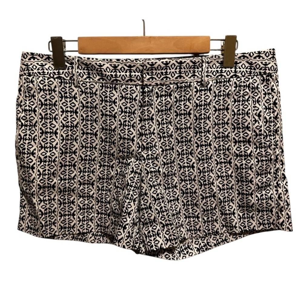 Banana Republic Women’s Black White Chico 5 In Inseam Shorts Sz 10